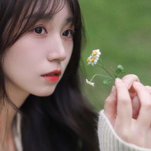 游泳爆乳露双奶头被教练玩弄
